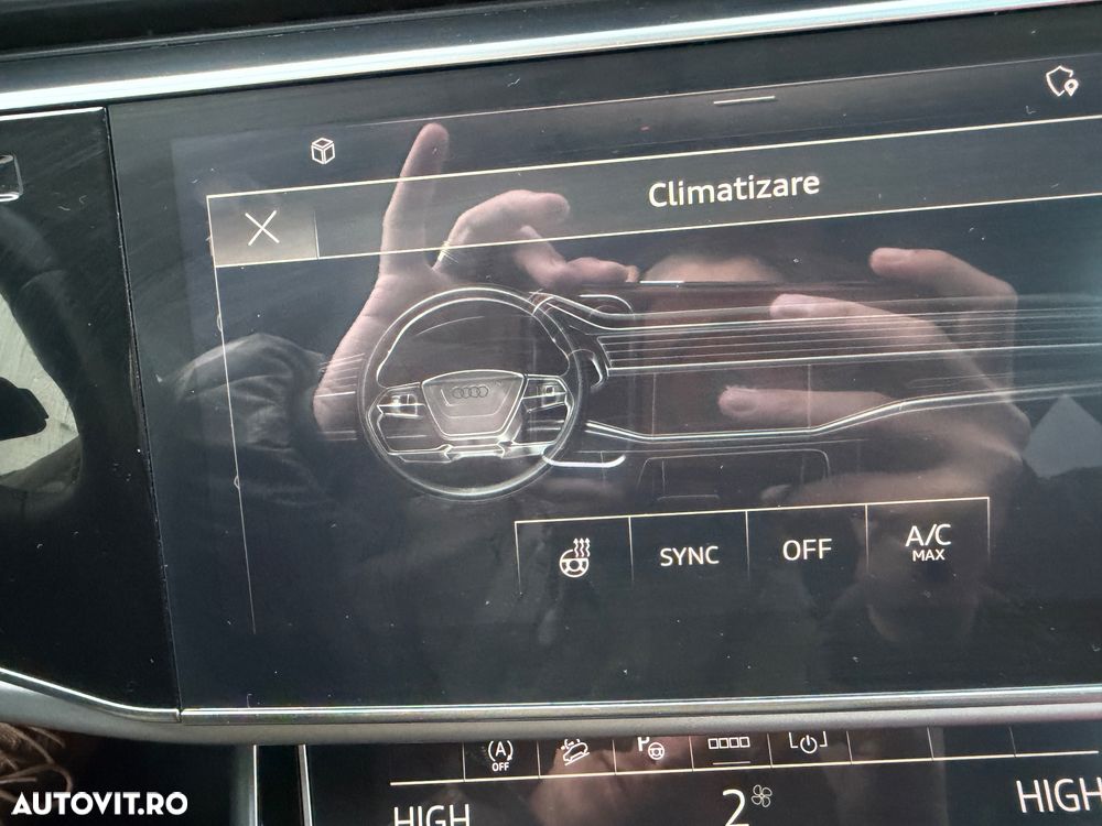 Audi Q8 45 TDI quattro Tiptronic MHEV - 32