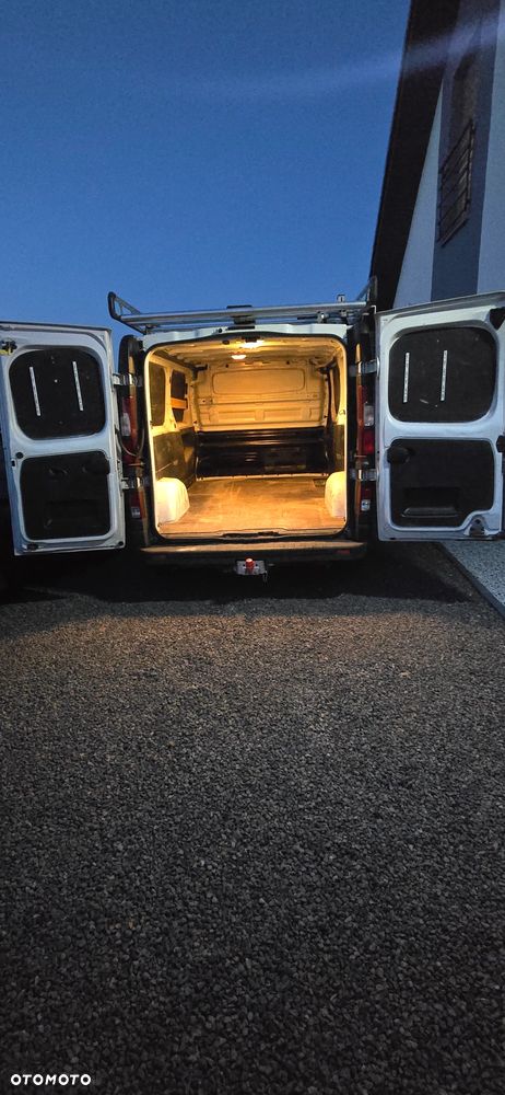 Renault Trafic Grand Combi L2H1 Authentique - 16