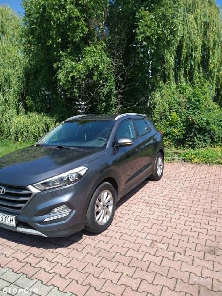 Hyundai Tucson 2.0 CRDI Comfort 4WD - 2