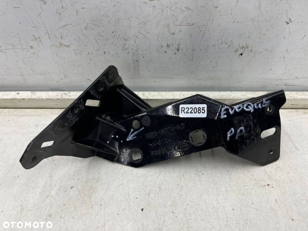 Mocowanie błotnika Range Rover Evoque II L551 18r.- prawe przednie mocowanie błotnika podpora