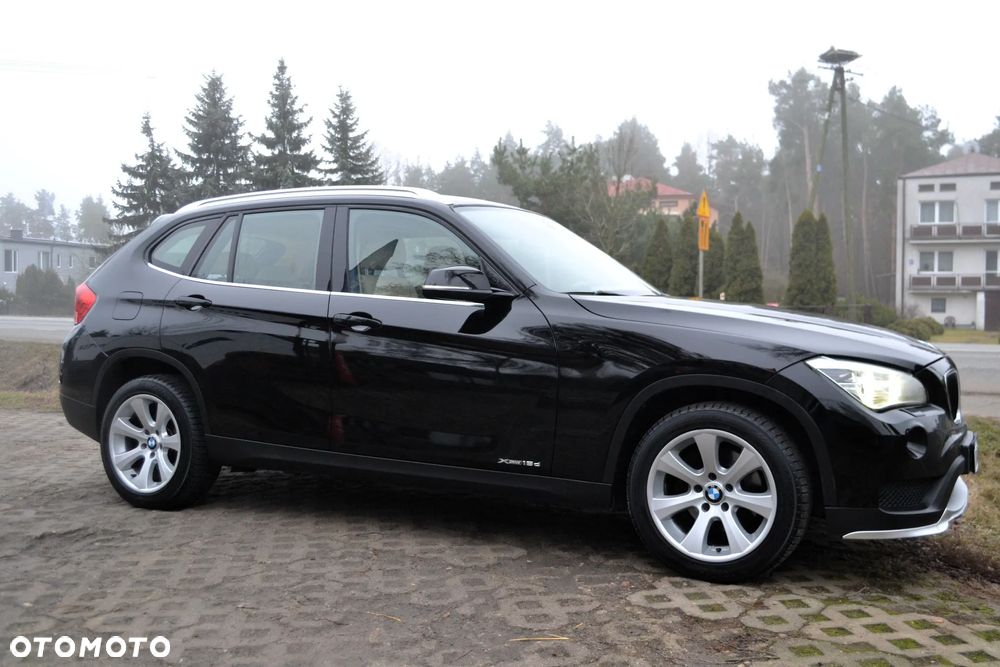 BMW X1 xDrive18d Sport Line - 1