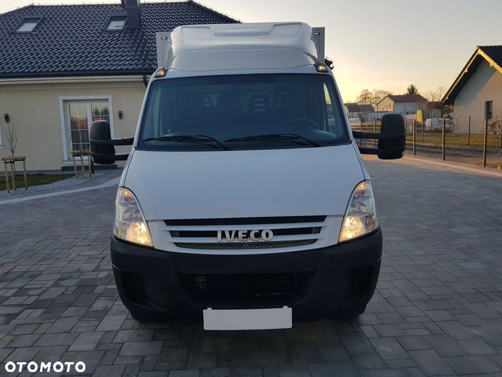 Iveco 35C15 Salon Polska, 7 osobowy + kontener - 3