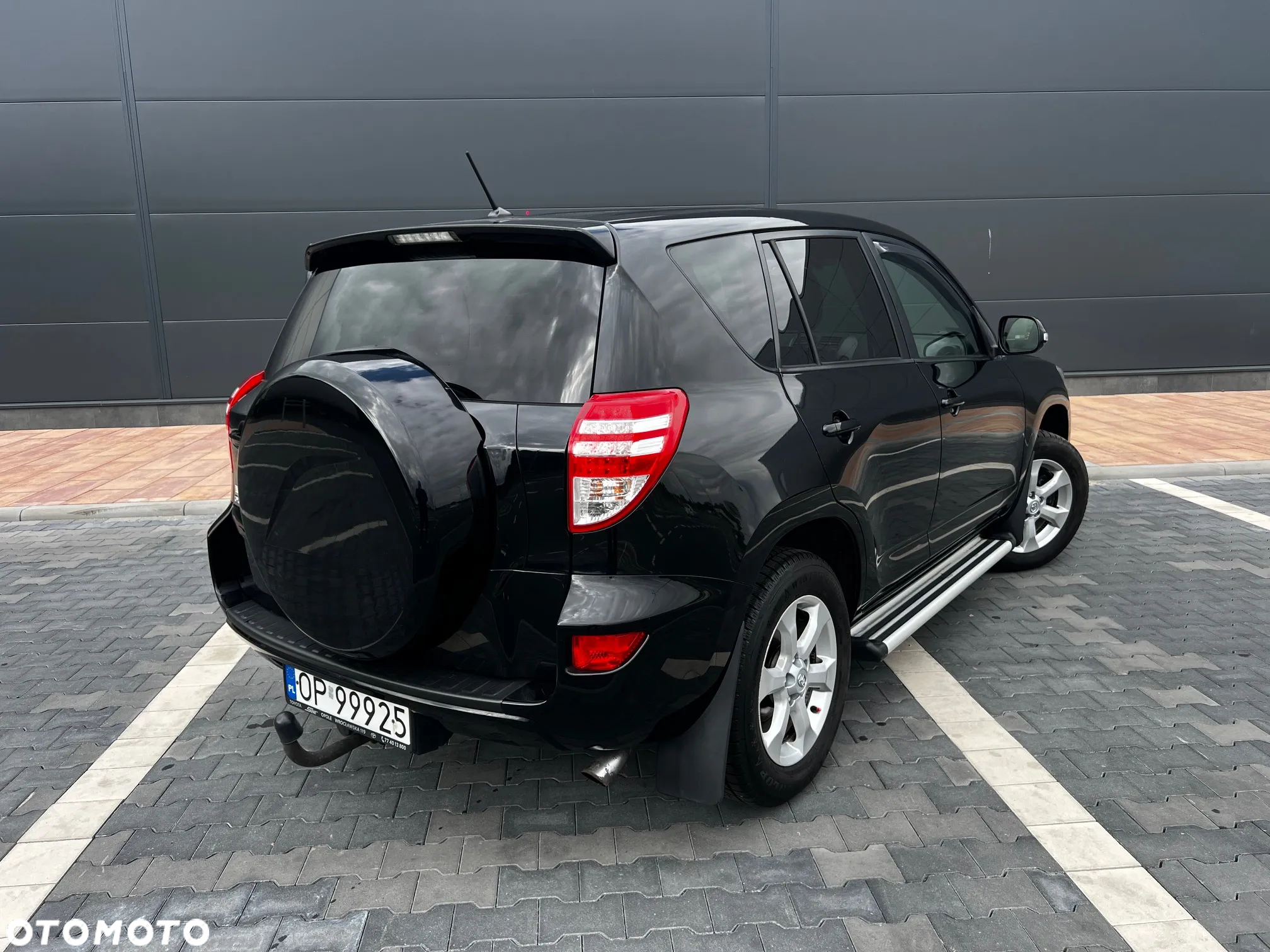 Toyota RAV4 - 6