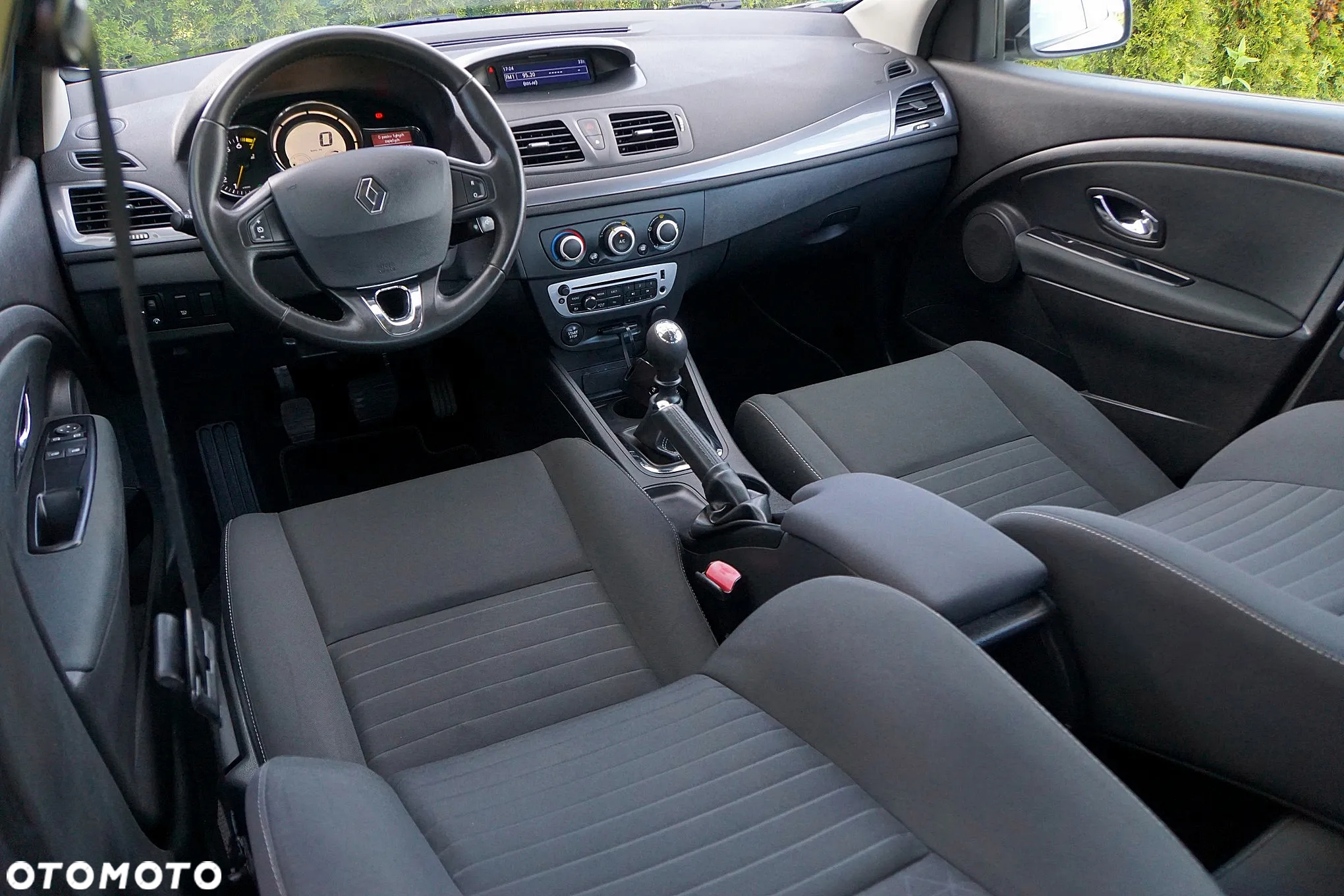 Renault Megane 1.6 16V 110 LIMITED - 21