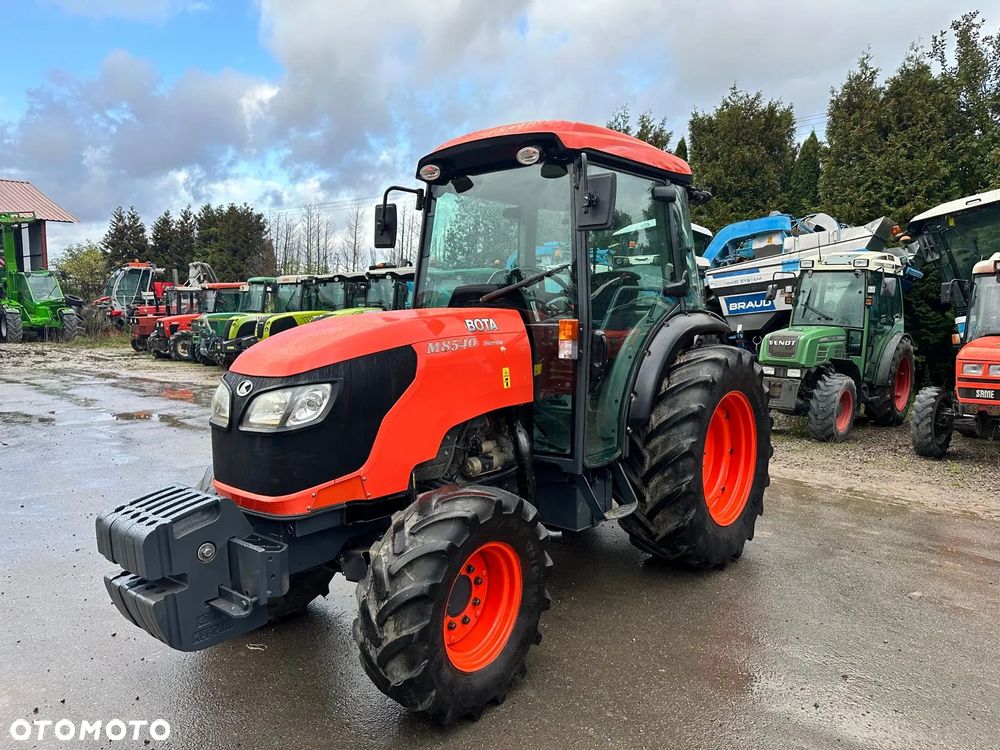 Kubota M 8540 Narrow - 1