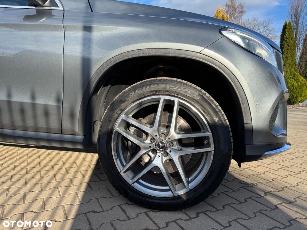 Mercedes-Benz GLE 400 4-Matic 9G-TRONIC - 18
