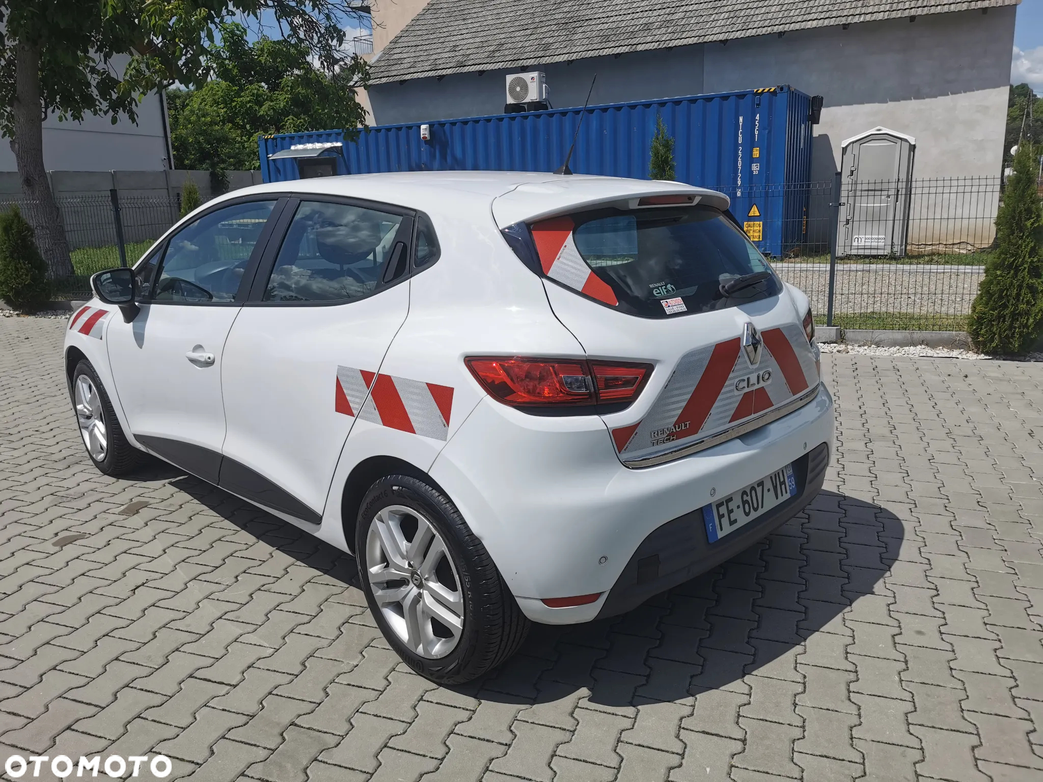 Renault Clio - 10