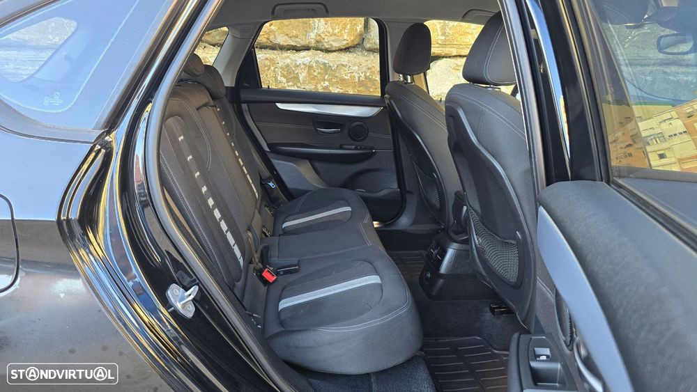 BMW 216 Active Tourer d Advantage - 47