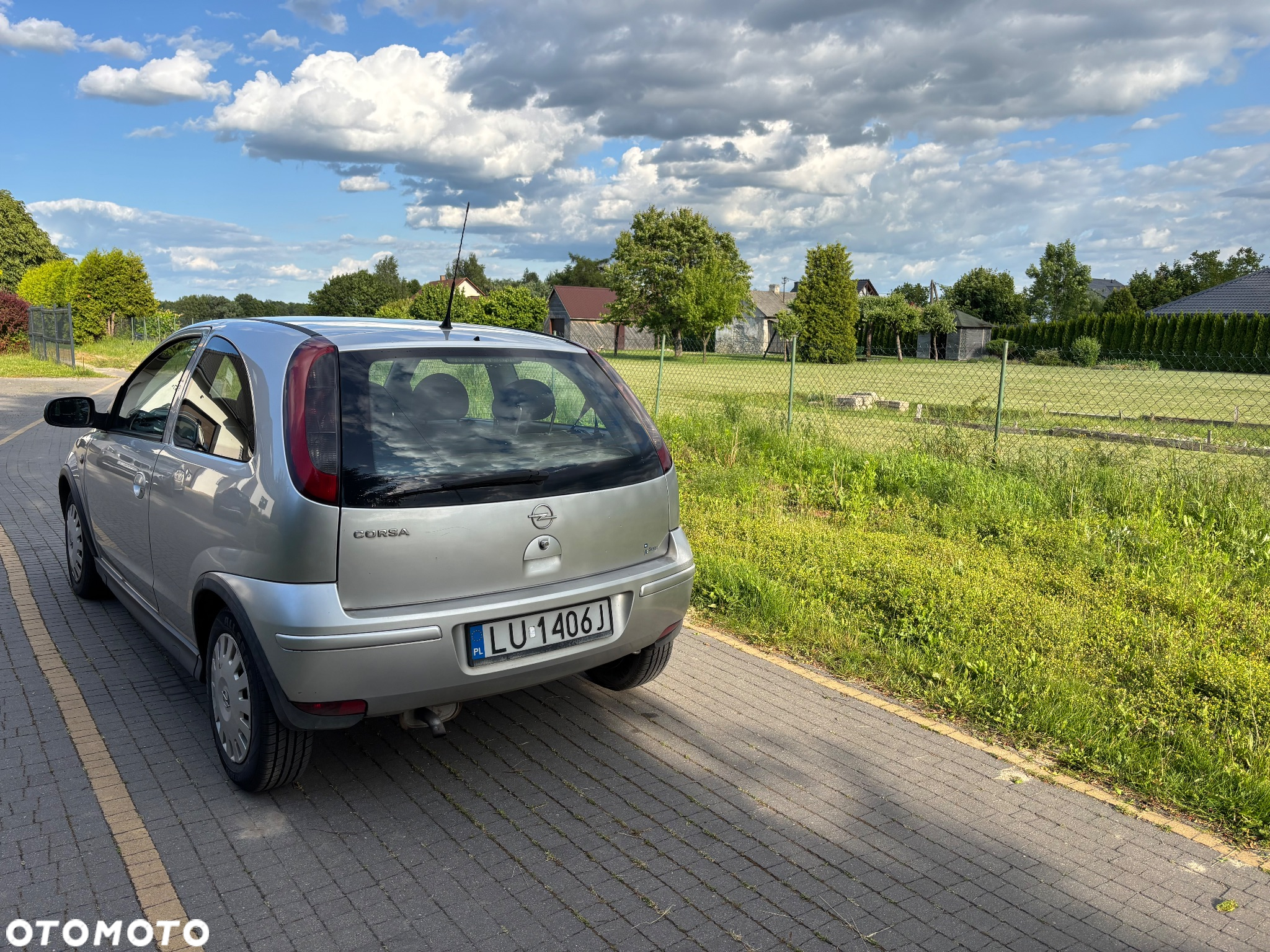 Opel Corsa 1.0 12V Cosmo - 9
