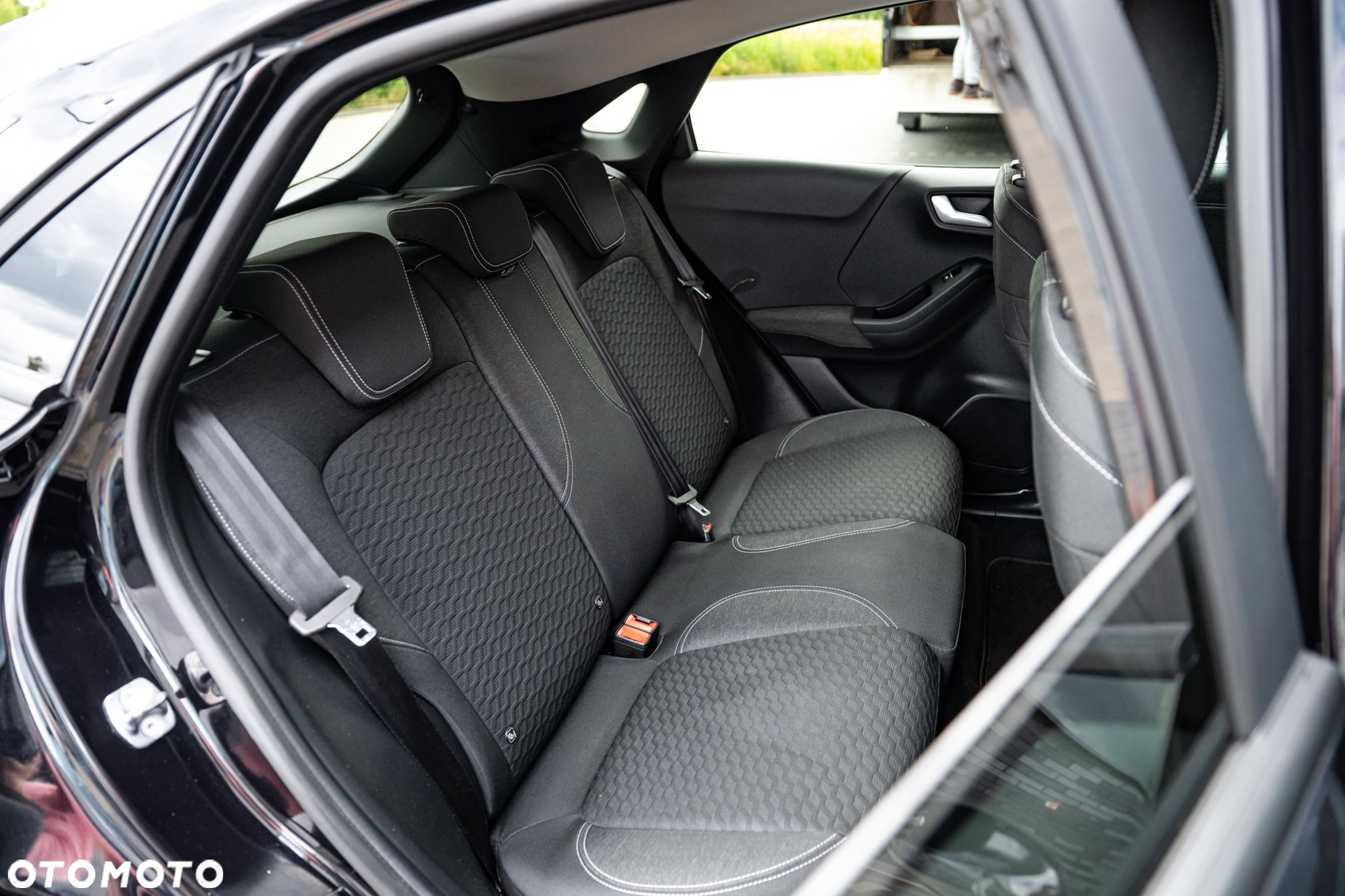 Ford Puma 1.0 EcoBoost Hybrid TITANIUM - 12