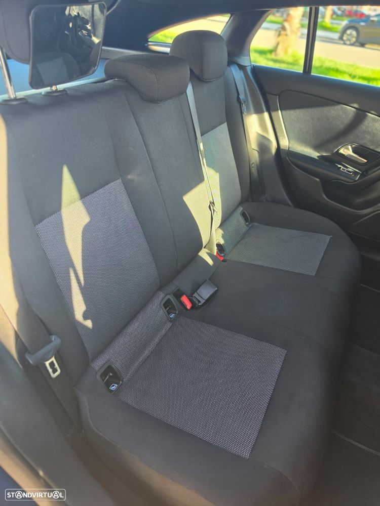 Mercedes-Benz CLA 180 d Shooting Brake Style Aut. - 31