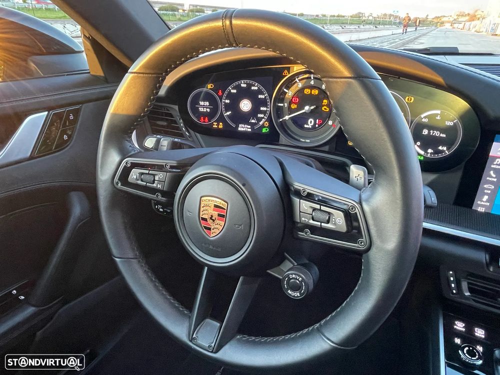 Porsche 911 (992) Carrera 4S PDK - 30