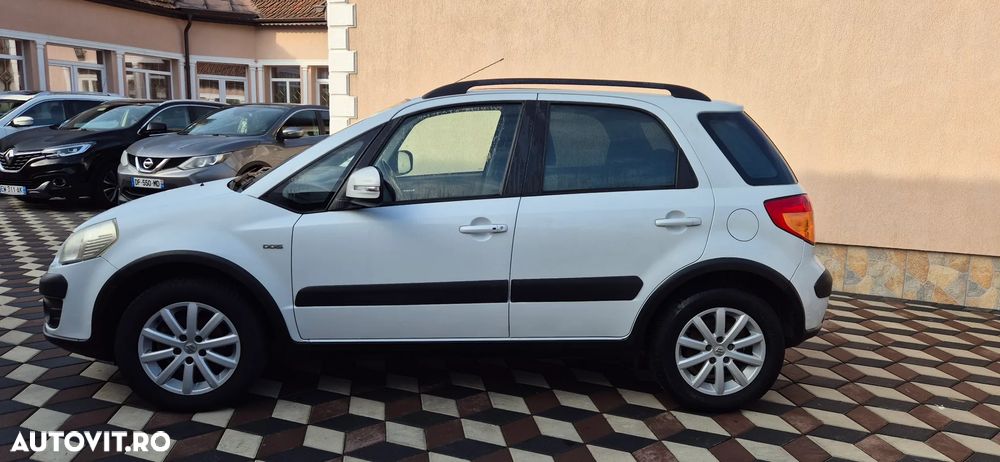 Suzuki SX4 2.0 DDIS 4x4 Style - 6
