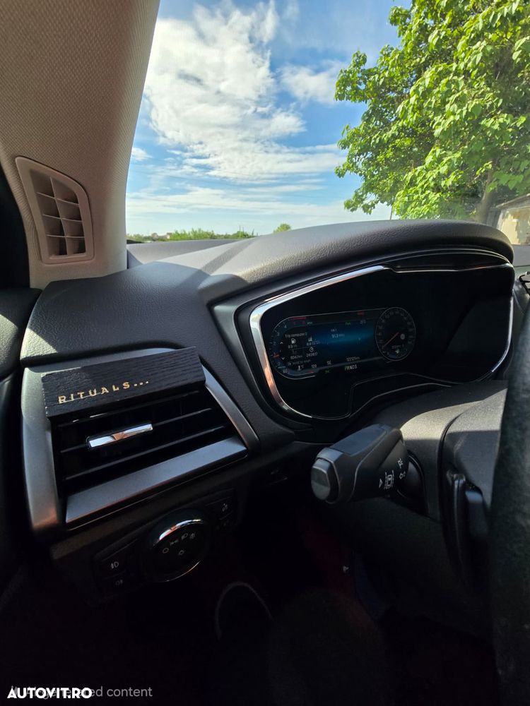 Ford Mondeo 2.0 TDCI PowerShift Titanium - 21