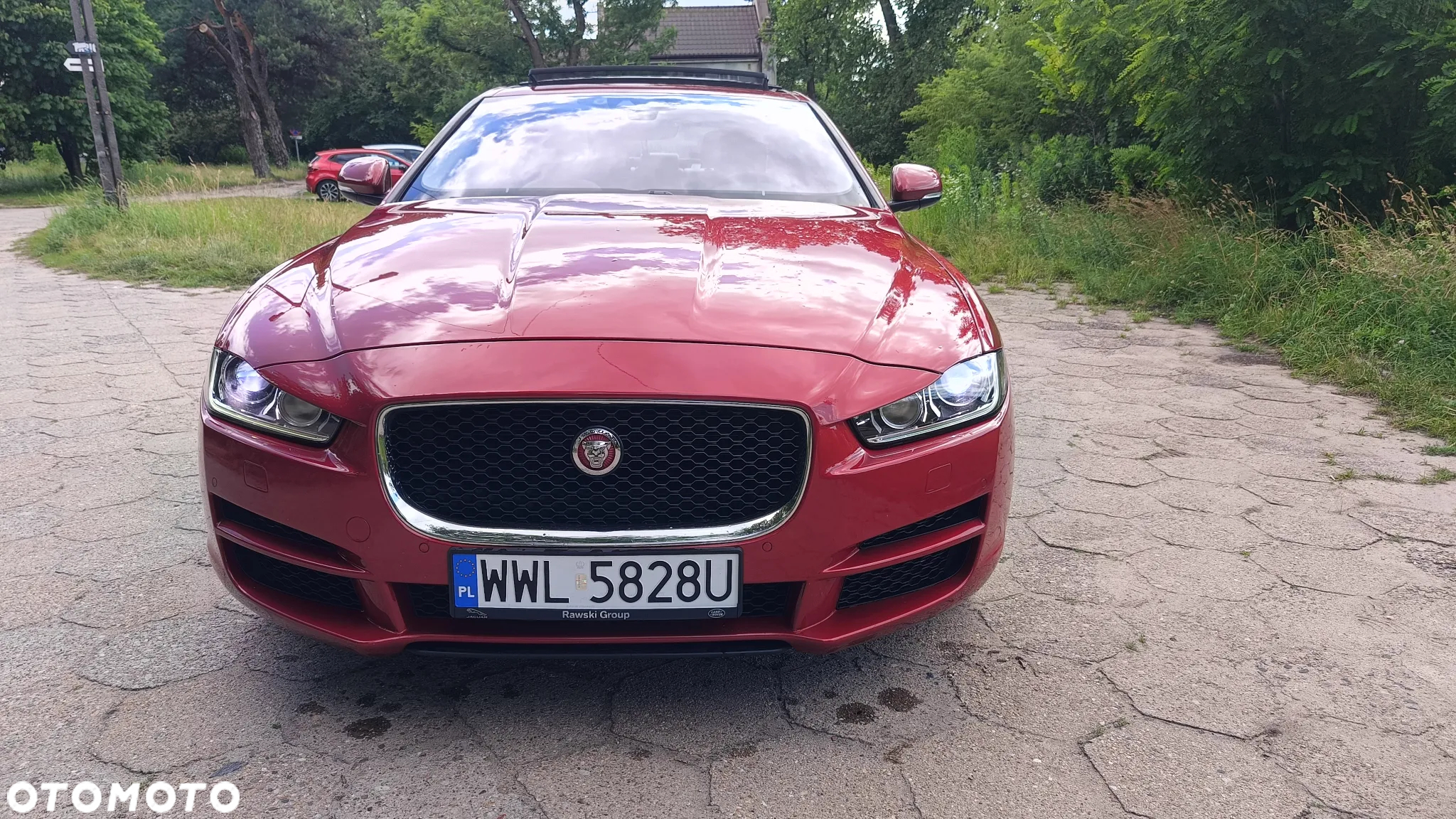 Jaguar XE 25t Prestige - 2