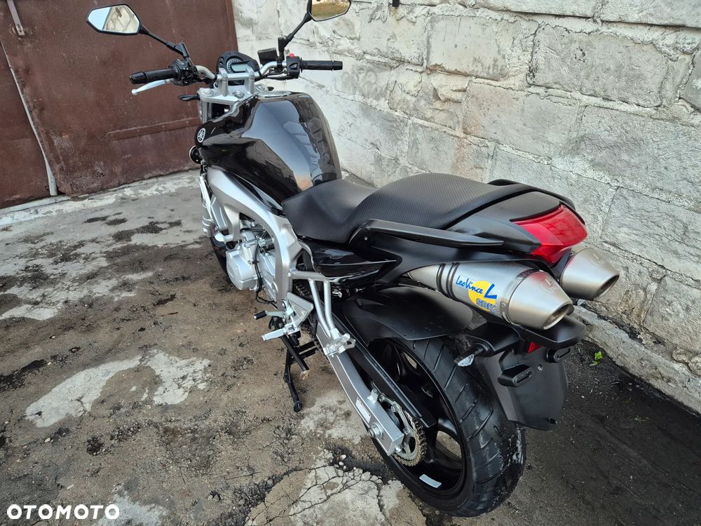 Yamaha FZ6 - 11