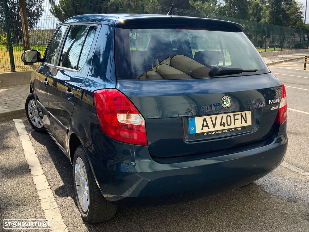 Skoda Fabia 1.2 HTP Active - 4