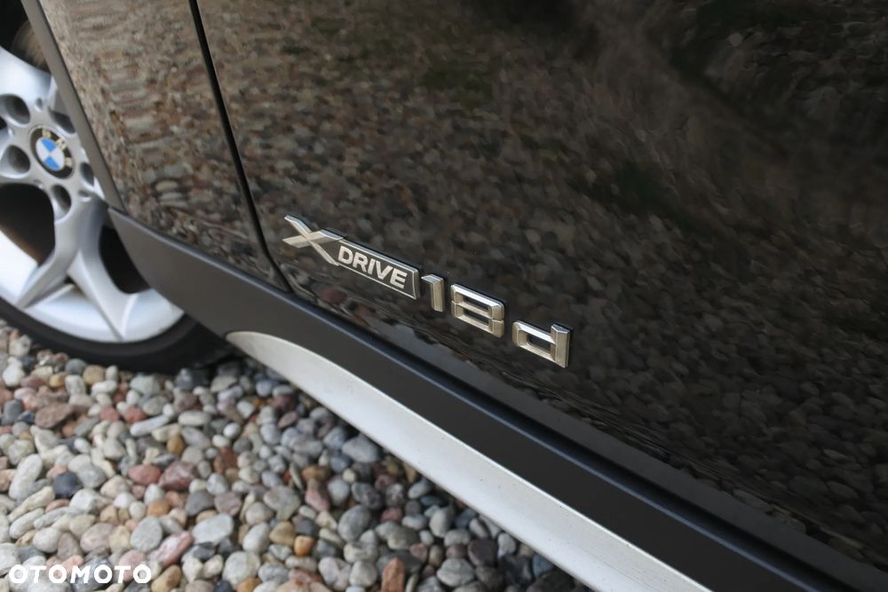 BMW X1 xDrive18d xLine - 27