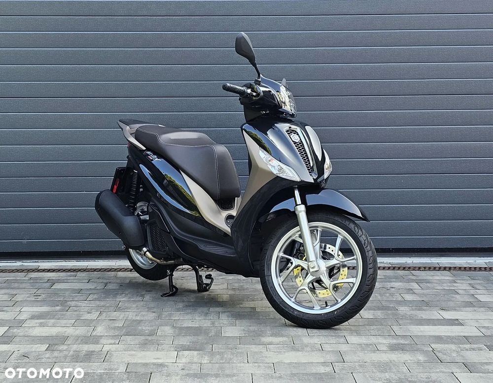 Piaggio Medley - 4