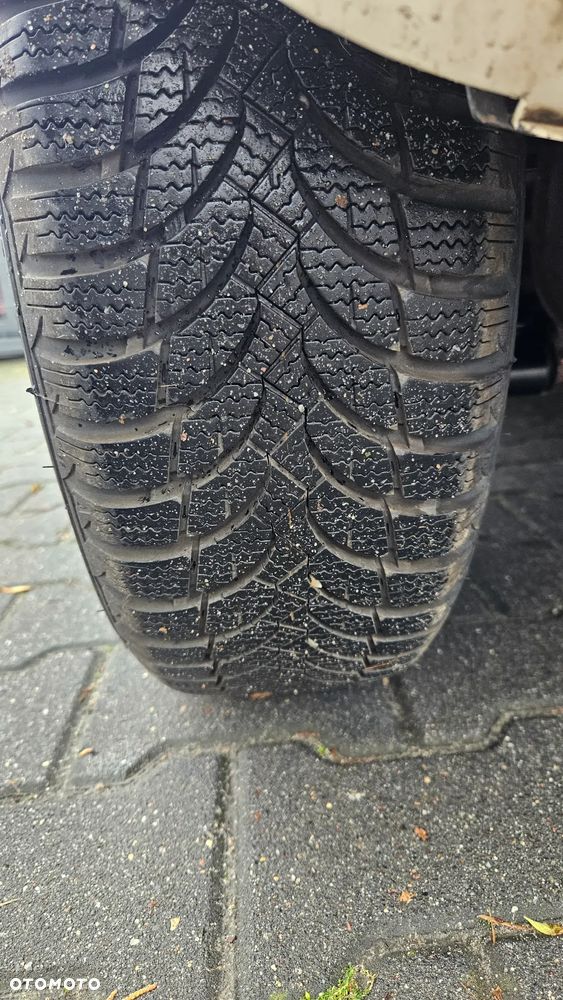 Ford KA 1.2 Titanium (air4) - 23