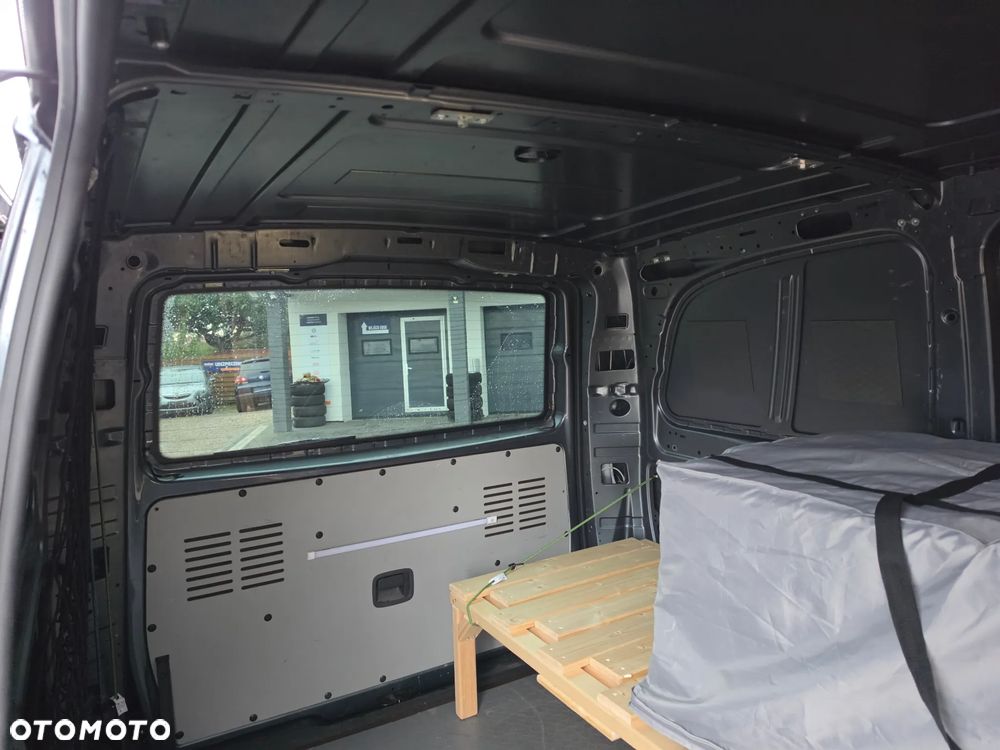 Mercedes-Benz Vito - 16