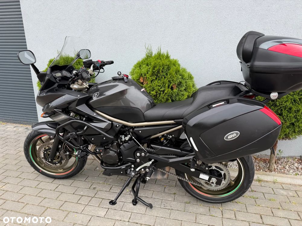 Yamaha XJ - 7