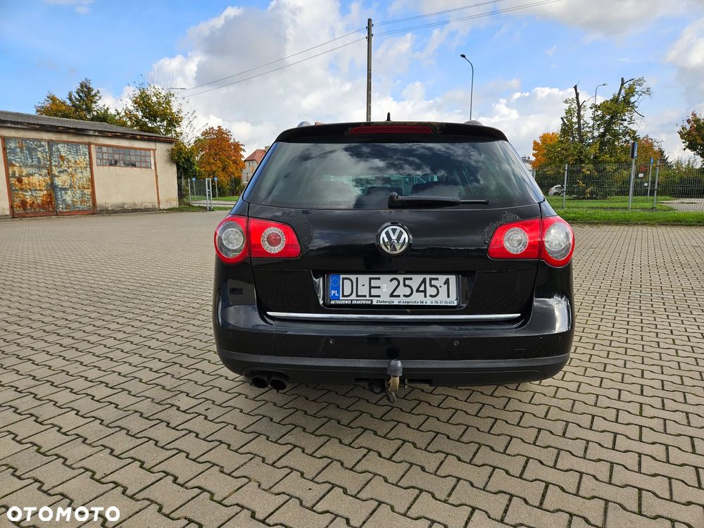 Volkswagen Passat - 15
