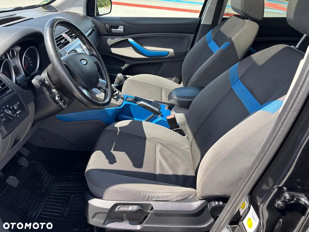 Ford Kuga 2.0 TDCi Titanium - 27