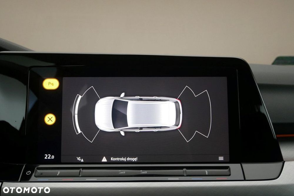 Volkswagen Golf - 18