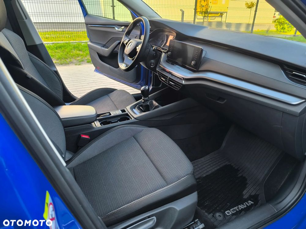 Skoda Octavia 2.0 TDI Ambition - 6