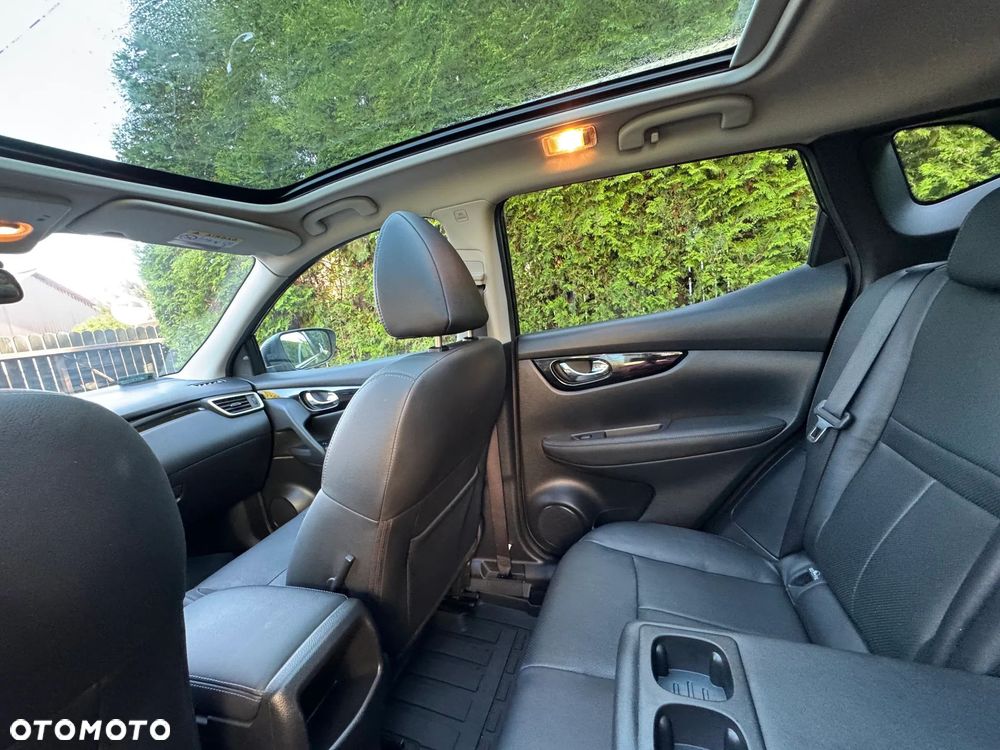 Nissan Qashqai 1.2 DIG-T Tekna EU6 - 11