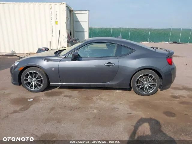 Toyota GT86 2.0 Dynamic - 5