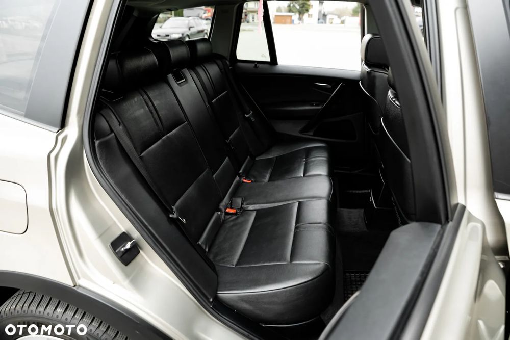 BMW X3 - 22