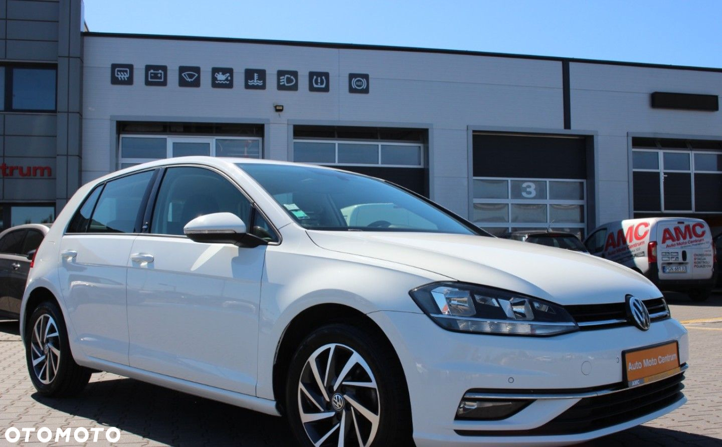 Volkswagen Golf - 3