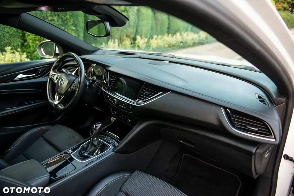 Opel Insignia 1.5 Direct InjectionTurbo Business Edition - 39