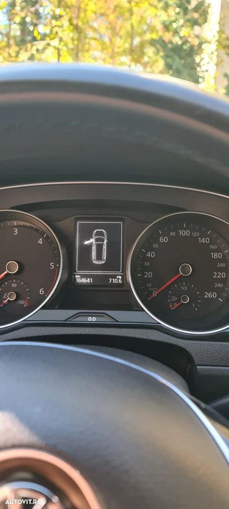 Volkswagen Passat Variant 2.0 TDI 4Motion Comfortline - 9