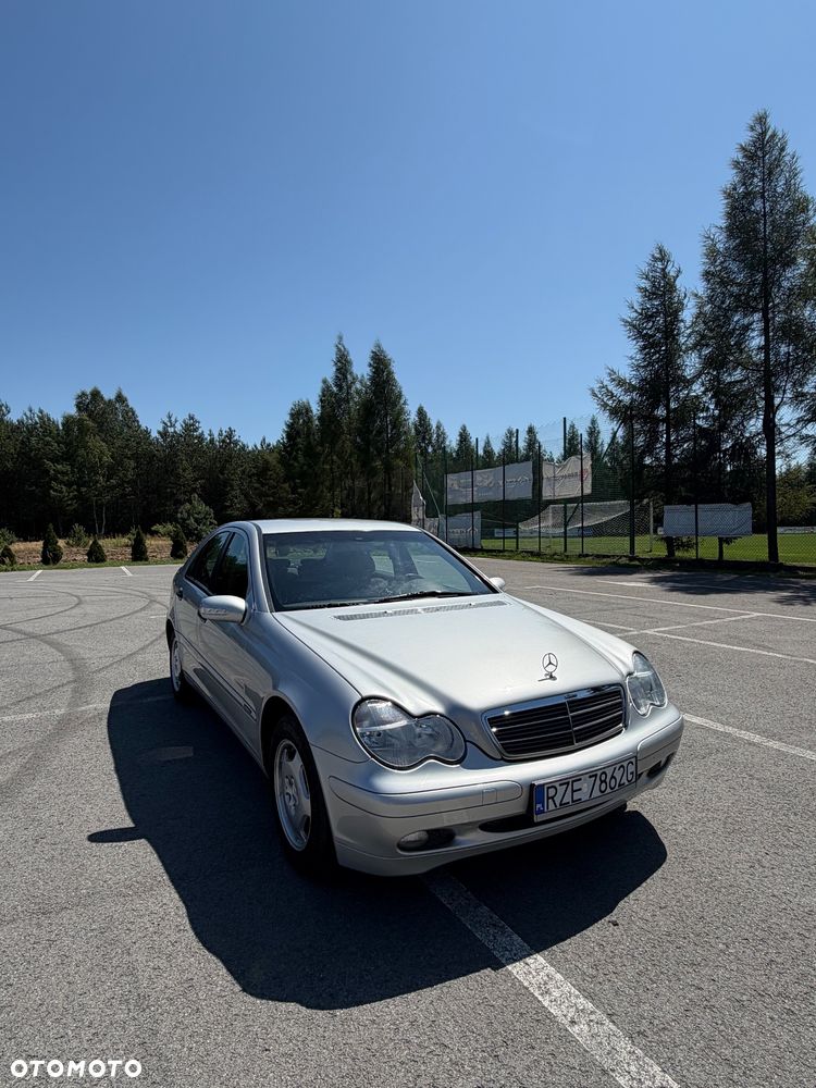 Mercedes-Benz Klasa C 180 Kompressor Classic - 1