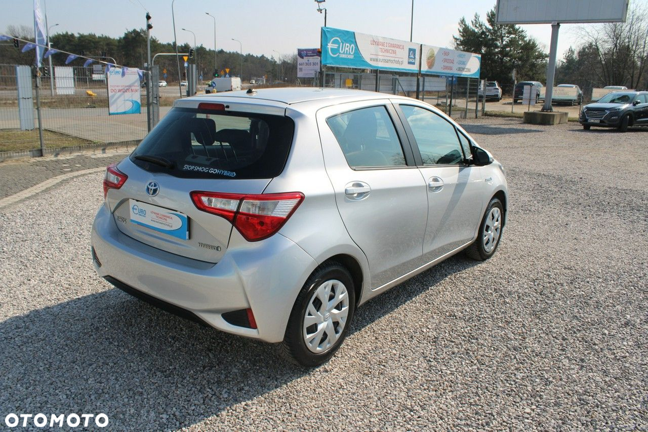Toyota Yaris - 6