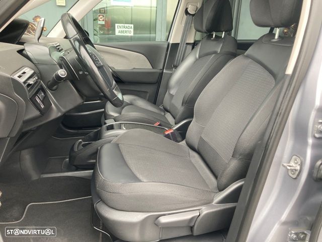 Citroën C4 Spacetourer BlueHDi 130 Stop&Start EAT8 SHINE - 31