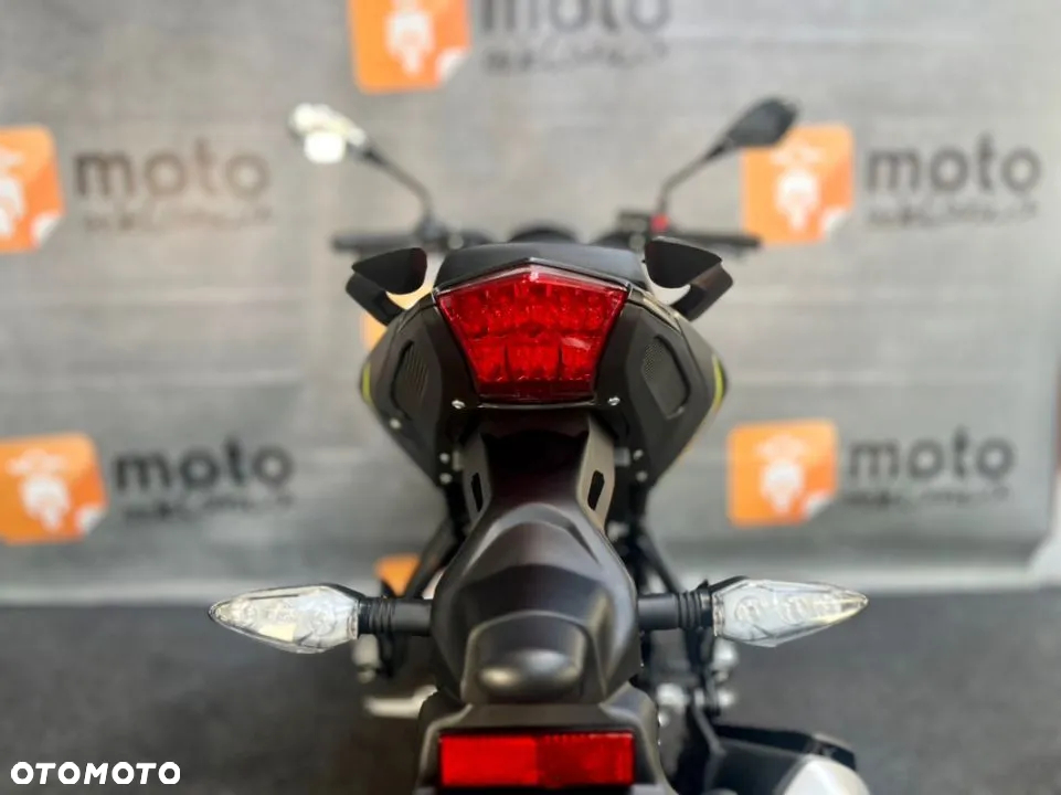 Benelli BN 125 - 18