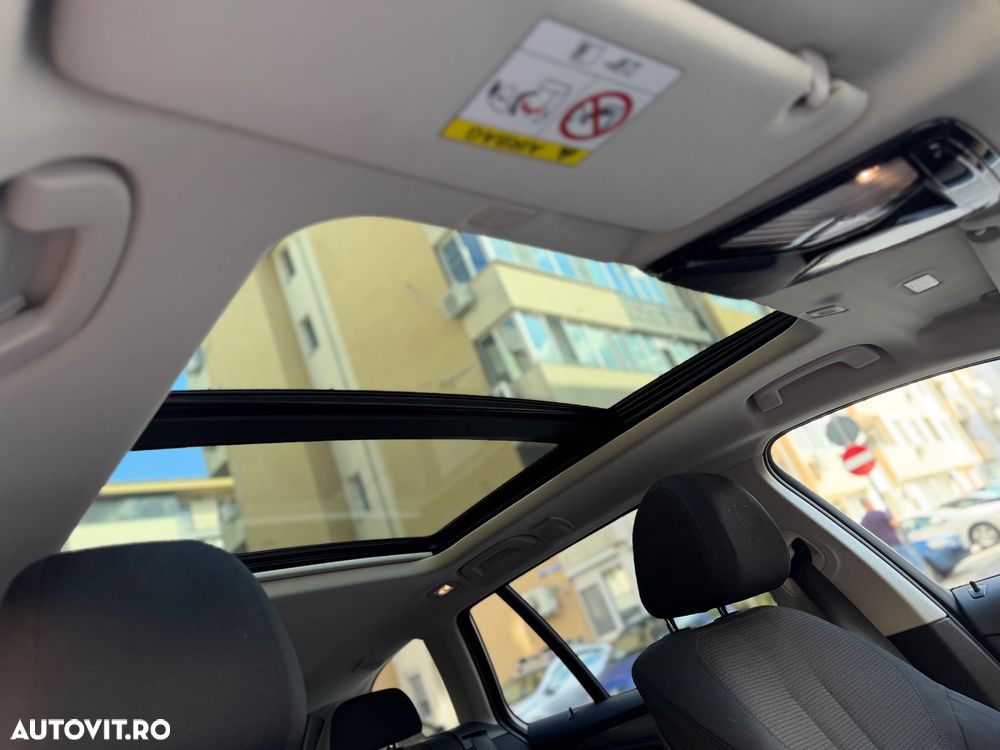 BMW Seria 5 530e xDrive Aut. Luxury Line - 8