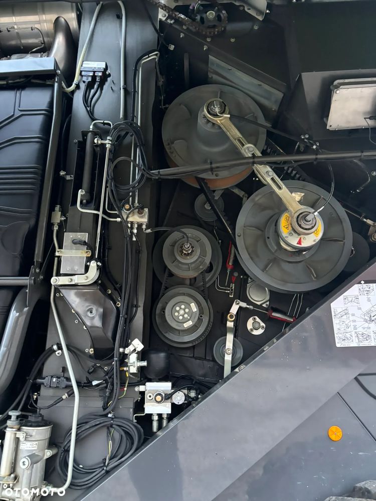 Claas Lexion 8900 - 15