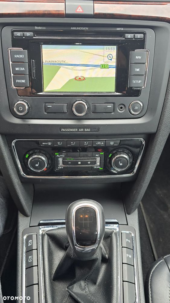 Skoda Superb 1.6 TDI Exclusive - 12