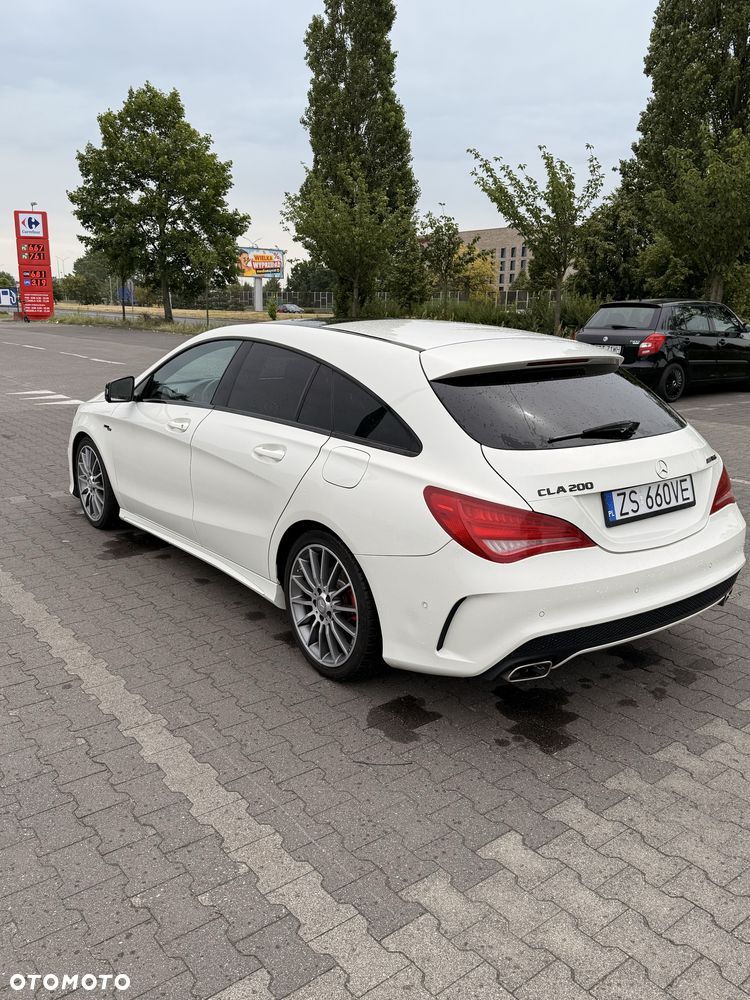 Mercedes-Benz CLA - 5