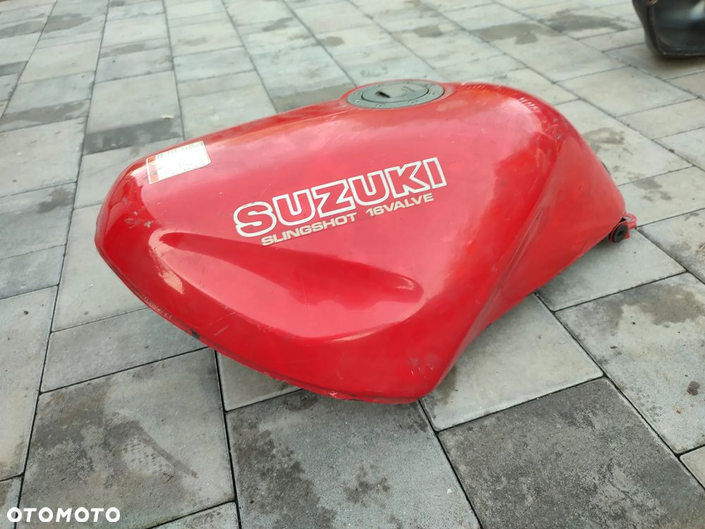 Bak, zbiornik paliwa Suzuki Bandit 400 - 7