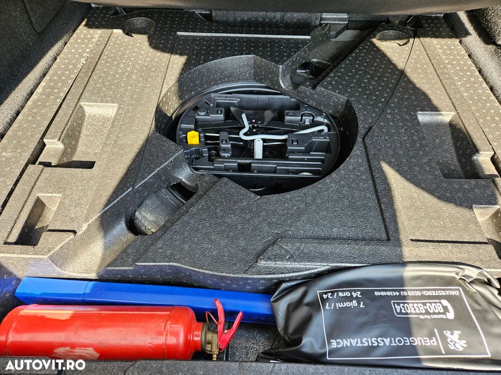 Peugeot 308 BlueHDi FAP 120 EAT6 Stop & Start Active - 16