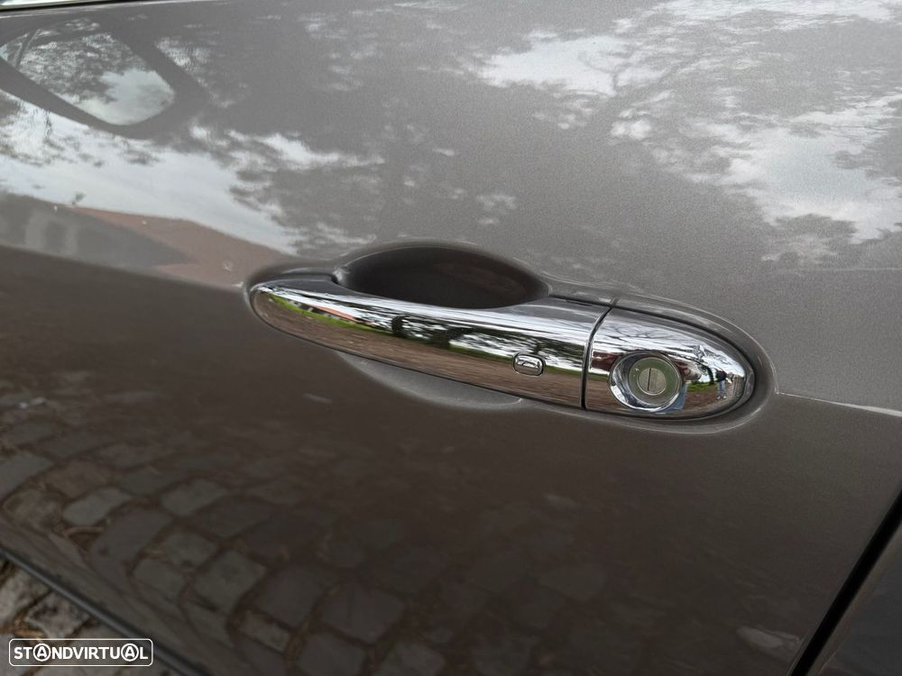 Maserati Ghibli 3.0 V6 GranLusso - 10