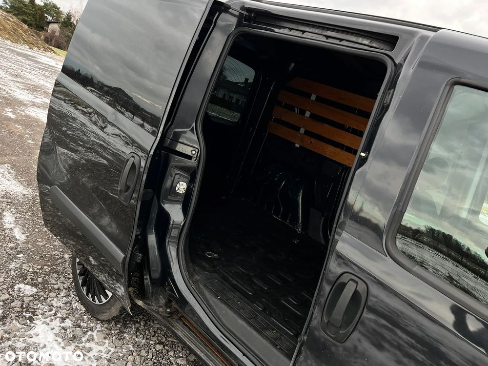 Opel COMBO D-VAN L1H1 Nowe Wtryski Stan BDB - 12