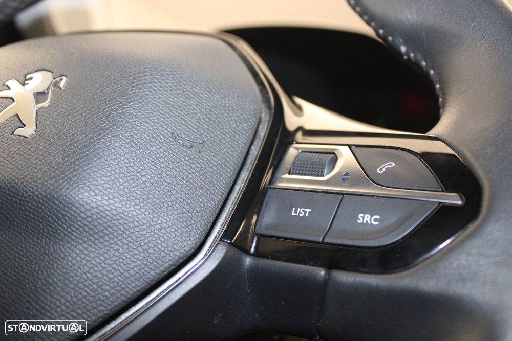 Peugeot e-2008 50 kWh Allure Pack - 13