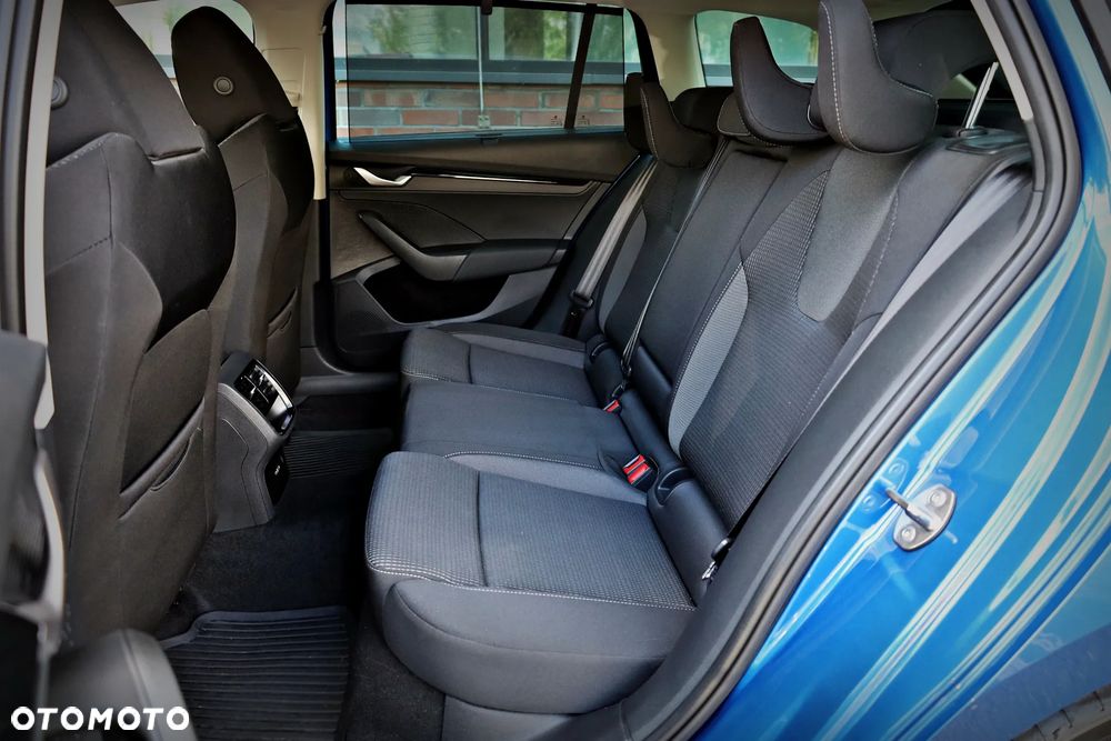 Skoda Octavia 1.5 TSI Selection - 22